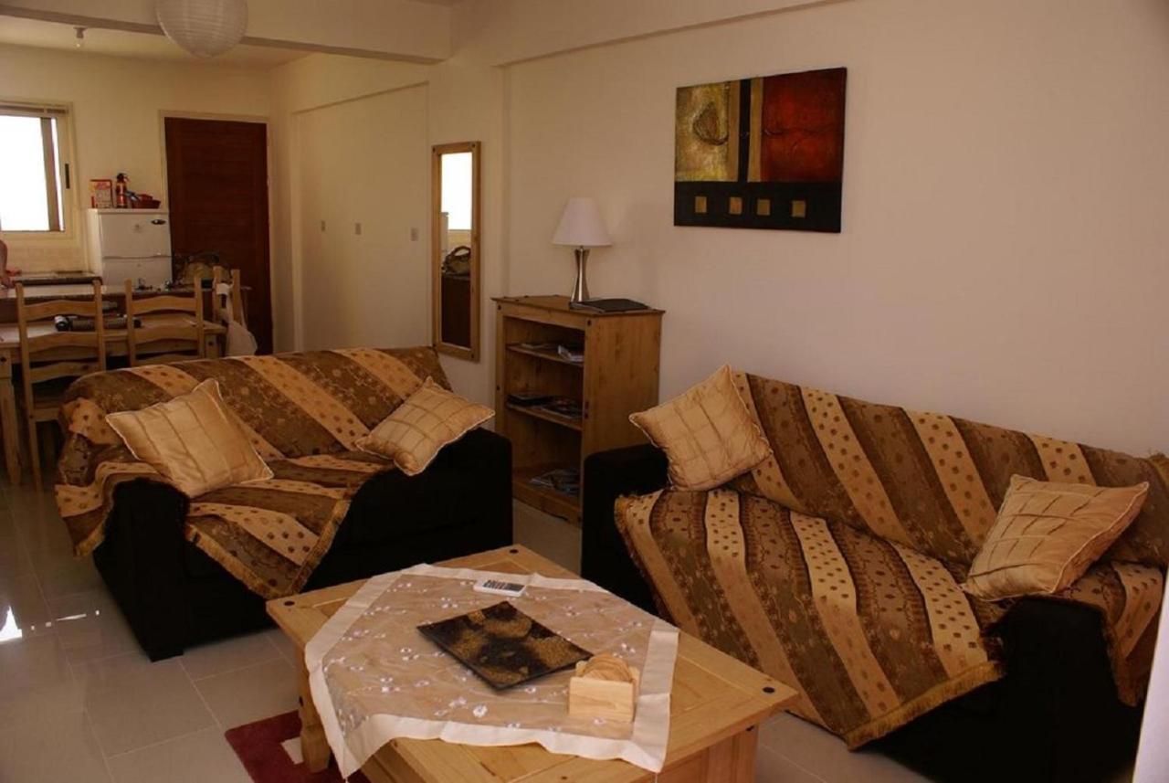 Apartment Pleasantly Furnished B201 With Large Terrace, Wi-fi & Android Tv *